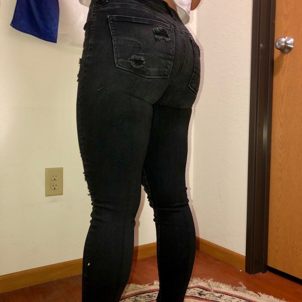 Black denim High Rise American Eagle jeans